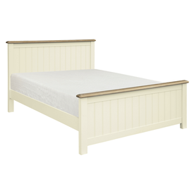 Meghan Oak Bedframe